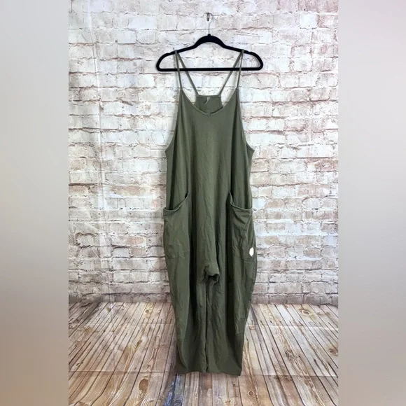 Free People Movement Hot Shot Onesie in Sea Grass Size Large - Picture 2 of 7